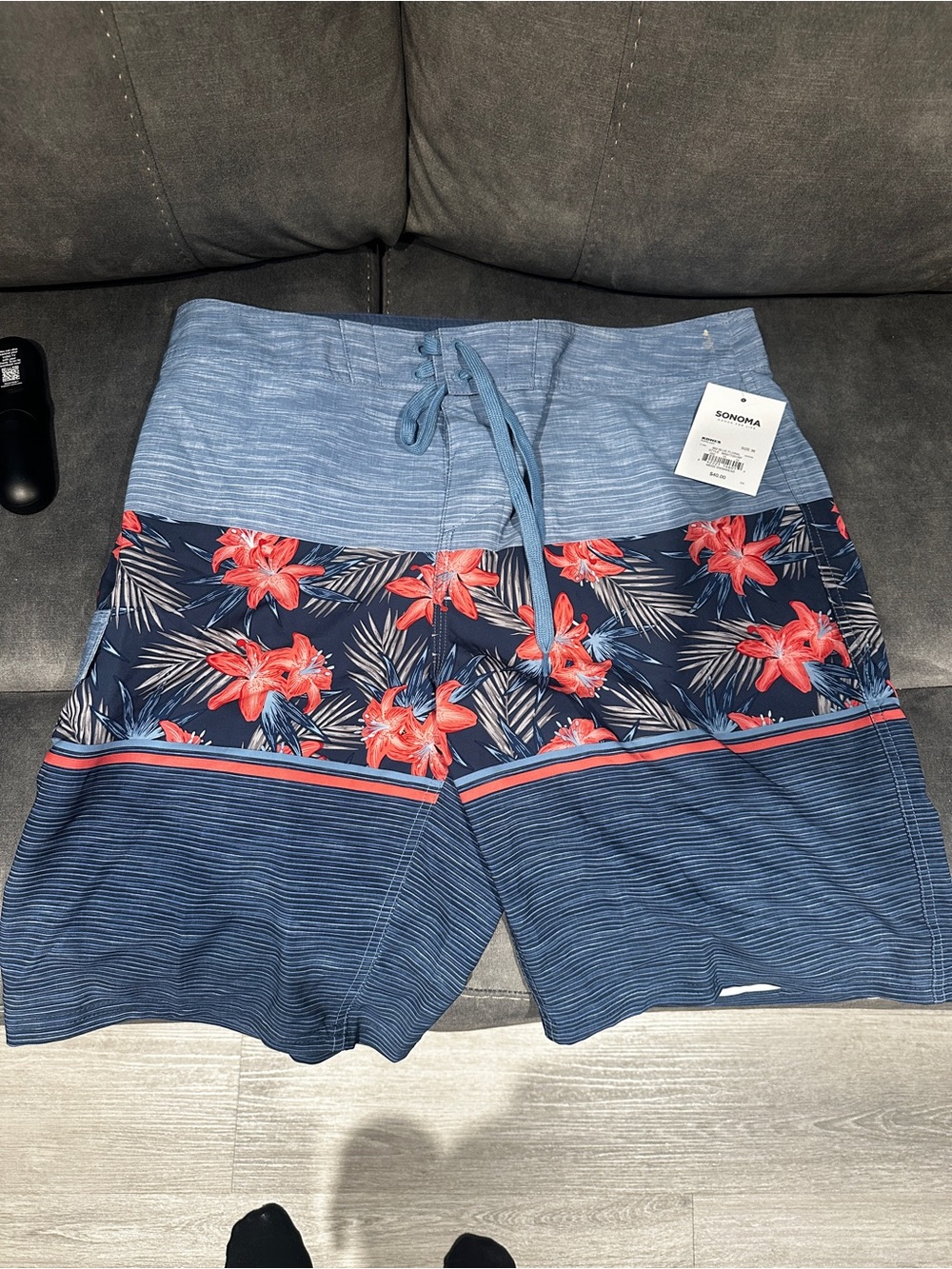 Sonoma Men's Navy & Light Blue Floral Stripe Swim Shorts